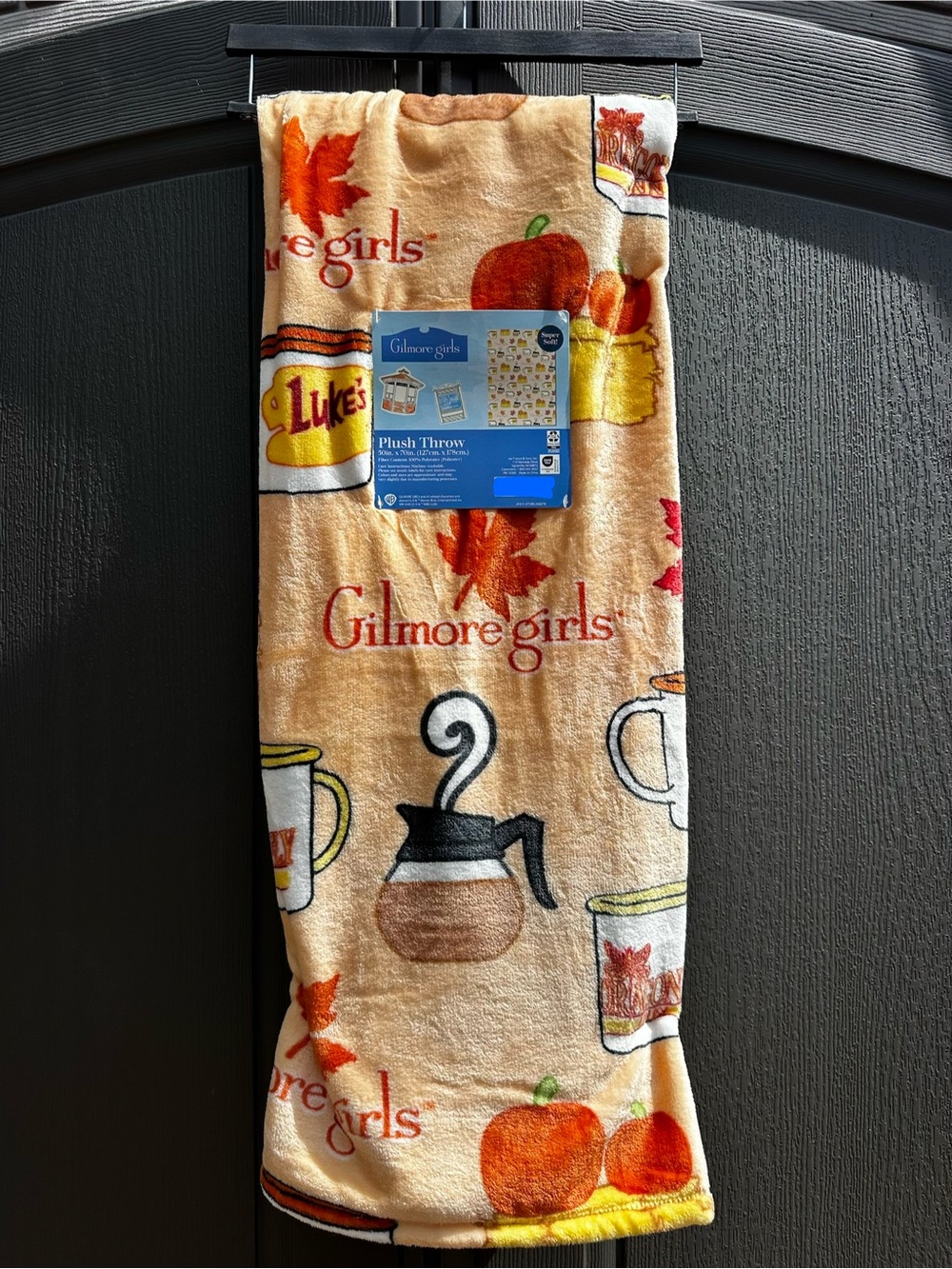 Gilmore Girls Luke’s Diner Fall Plush Throw Blanket NWT